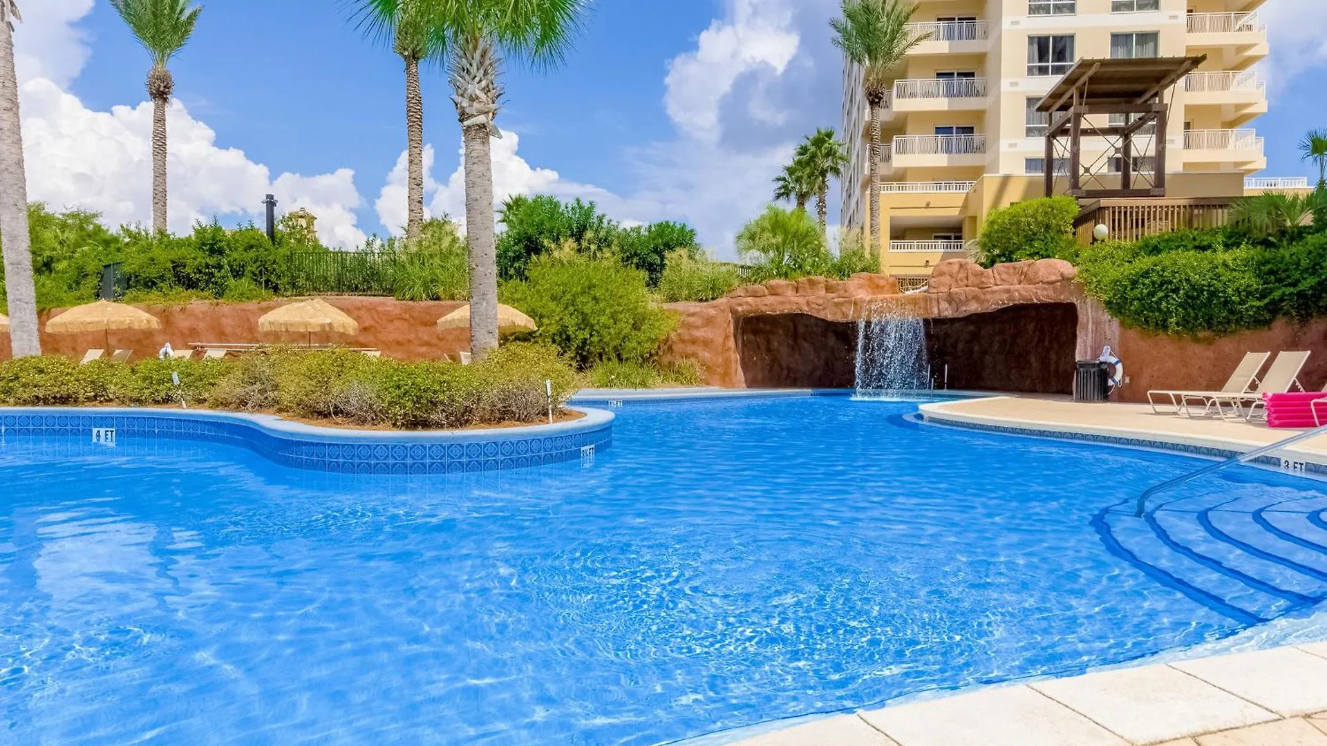 Luau 6631 & 6633 Apartment Destin